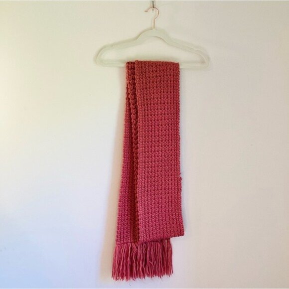Extra Long Dusty Pink Winter Scarf With Tassels - Picture 2 of 7